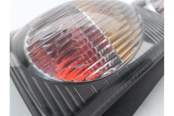 Recambio de piloto trasero izquierdo para citroen c1 1.0 sx referencia OEM IAM 815600H060  