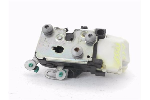 Recambio de cerradura puerta delantero izquierda para alfa romeo gt (125) 1.9 jtd referencia OEM IAM 46800416  