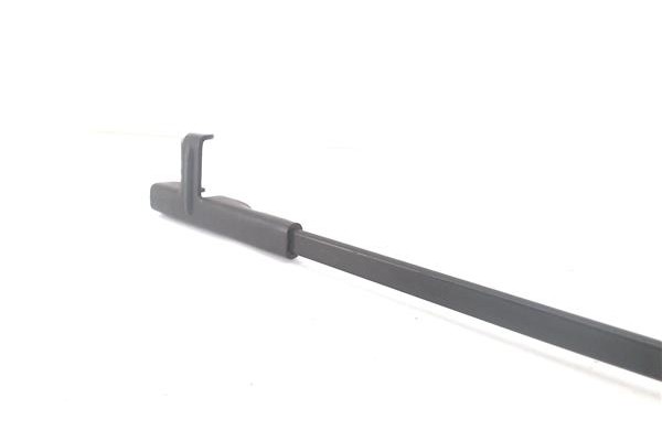 Recambio de brazo limpiaparabrisas delantero izquierdo para audi a4 berlina (b5) 1.8 referencia OEM IAM A7DAGCC  