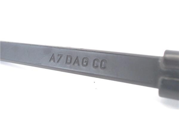 Recambio de brazo limpiaparabrisas delantero izquierdo para audi a4 berlina (b5) 1.8 referencia OEM IAM A7DAGCC  