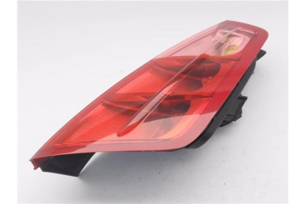 Recambio de piloto trasero derecho para fiat punto / grande punto (199) 1.4 16v referencia OEM IAM 51701590  