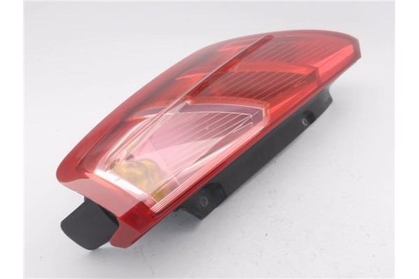 Recambio de piloto trasero derecho para fiat punto / grande punto (199) 1.4 16v referencia OEM IAM 51701590  