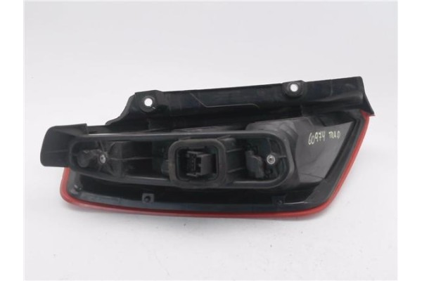 Recambio de piloto trasero derecho para fiat punto / grande punto (199) 1.4 16v referencia OEM IAM 51701590  