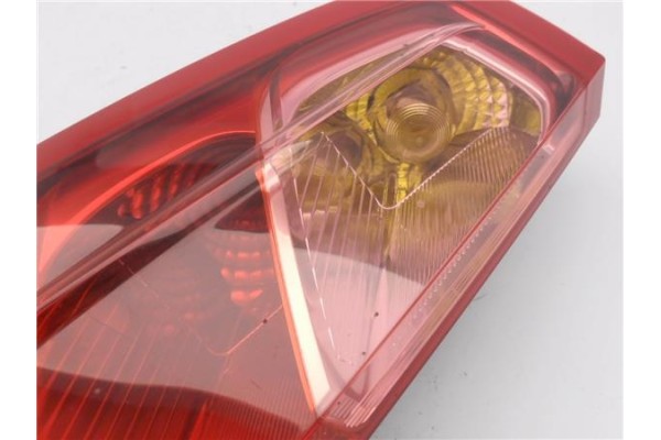 Recambio de piloto trasero izquierdo para fiat punto / grande punto (199) 1.4 16v referencia OEM IAM 51701589  