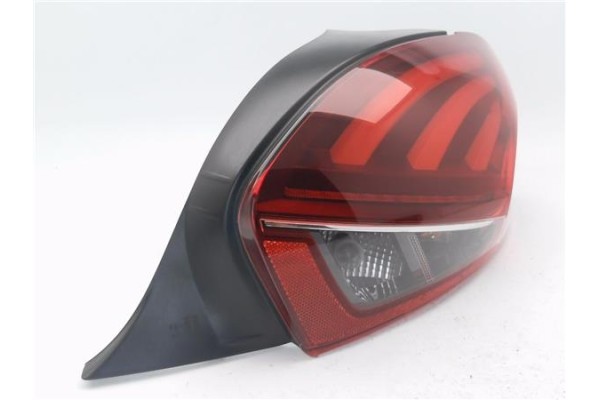 Recambio de piloto trasero derecho para peugeot 208 1.2 access referencia OEM IAM 9825601180  