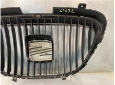 Recambio de rejilla capo para seat altea (5p1) 2.0 tdi 16v referencia OEM IAM 5P0853654  