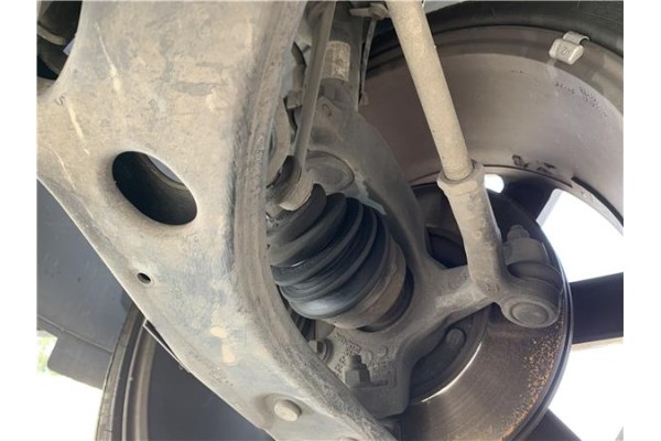 Recambio de mangueta delantero derecha para ford focus c-max 2.0 tdci referencia OEM IAM 1477861  