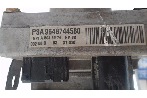 Recambio de bomba direccion electrica para citroen c4 berlina 1.6 hdi referencia OEM IAM PSA9648744580 A5088674 