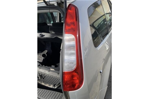 Recambio de piloto trasero derecho para ford focus c-max 2.0 tdci referencia OEM IAM 1347454  