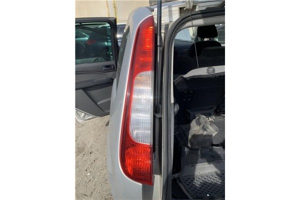 Recambio de piloto trasero izquierdo para ford focus c-max 2.0 tdci referencia OEM IAM 1347455  