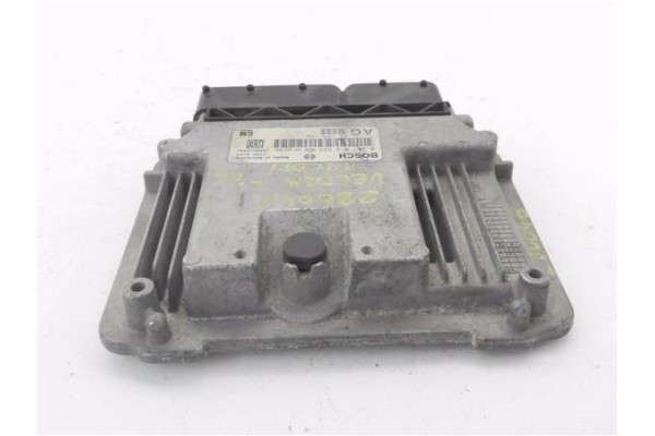 Recambio de centralita para opel vectra c berlina 1.9 cosmo referencia OEM IAM 55197152 281012533 