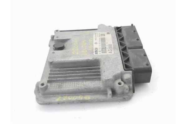 Recambio de centralita para opel vectra c berlina 1.9 cosmo referencia OEM IAM 55197152 281012533 