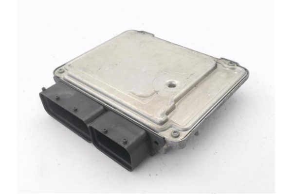 Recambio de centralita para opel vectra c berlina 1.9 cosmo referencia OEM IAM 55197152 281012533 