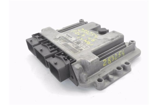 Recambio de centralita para peugeot 207 1.4 confort referencia OEM IAM 9662517180 281012526 