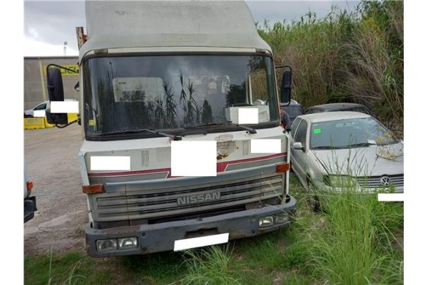 nissan m 110-88 del año 