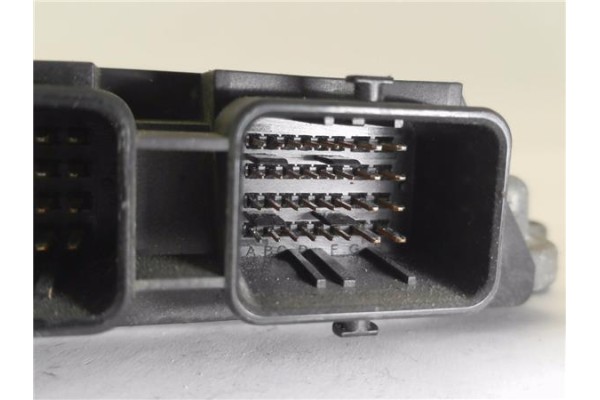 Recambio de centralita para peugeot 207 1.4 confort referencia OEM IAM 9662517180 281012526 