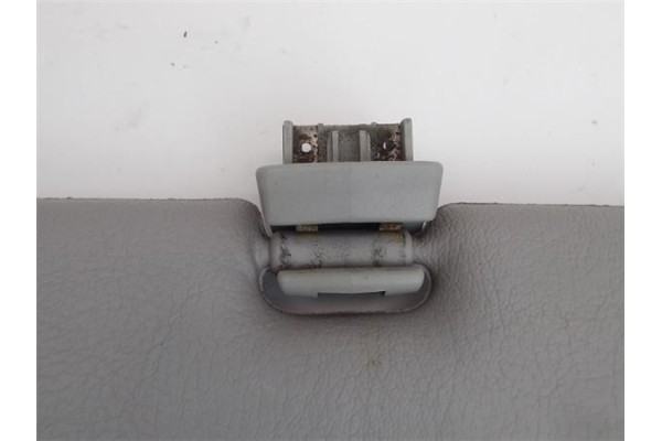 Recambio de parasol derecho para mercedes-benz vito furgón (639) 2.1 111cdi referencia OEM IAM A6398100610  