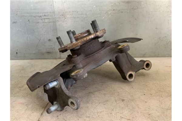 Recambio de mangueta delantero derecha para toyota avensis cross sport (t27) 2.2 premium referencia OEM IAM F38R7 R835 