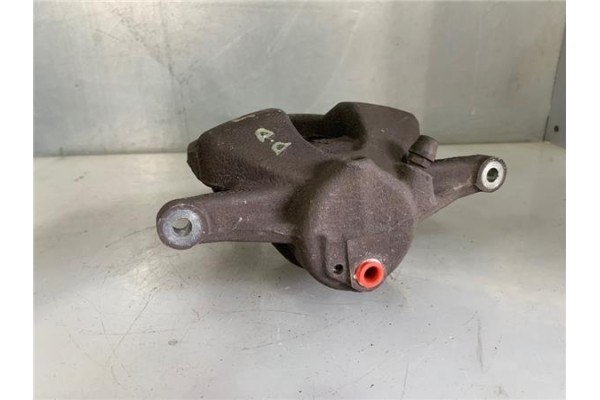 Recambio de pinza freno delantero derecha para toyota avensis cross sport (t27) 2.2 premium referencia OEM IAM 4773005110  