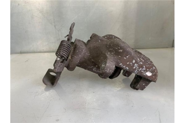 Recambio de pinza freno trasero derecha para toyota avensis cross sport (t27) 2.2 premium referencia OEM IAM 4783005030 47830050