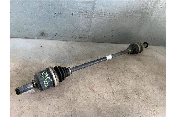 Recambio de palier trasero izquierdo para hyundai santa fe (dm) 2.2 tecno 4wd referencia OEM IAM 496002W050  