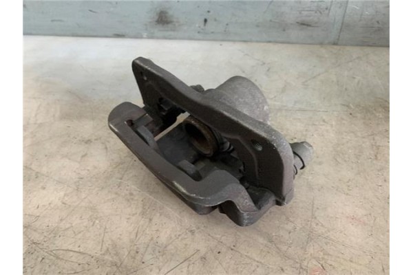 Recambio de pinza freno trasero izquierda para hyundai santa fe (dm) 2.2 tecno 4wd referencia OEM IAM 582102W700  