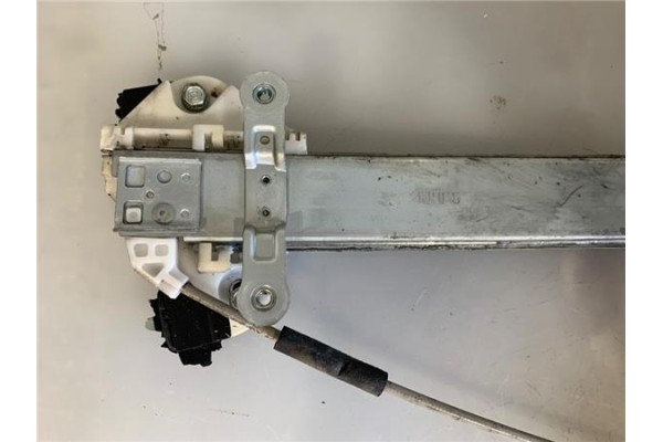Recambio de mecanismo elevalunas trasero derecho para honda fr-v (be) 1.7 referencia OEM IAM 504220  