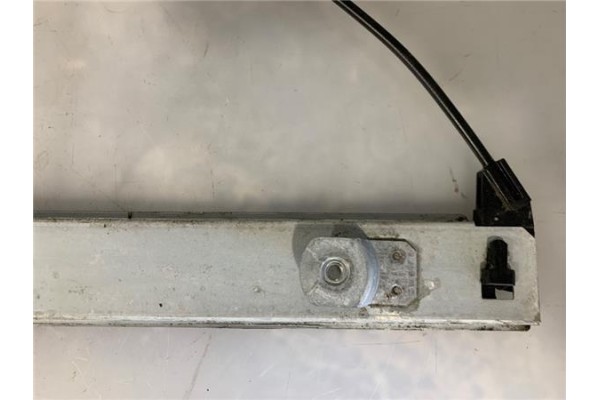 Recambio de mecanismo elevalunas trasero izquierdo para honda fr-v (be) 1.7 referencia OEM IAM 501220  