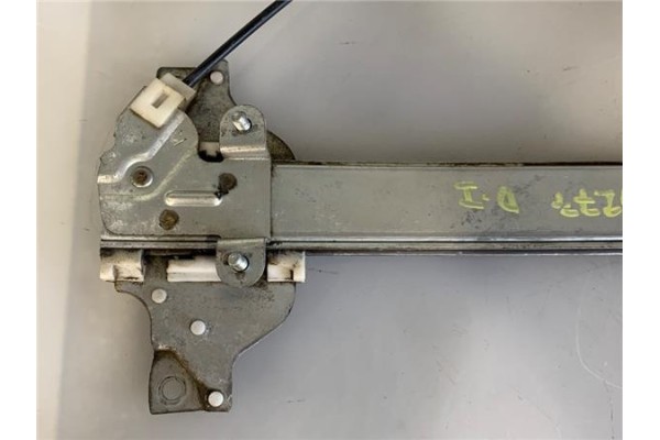 Recambio de mecanismo elevalunas delantero izquierdo para toyota rav 4 i (sxa1_) 2.0 16v referencia OEM IAM 8572842030 620400430