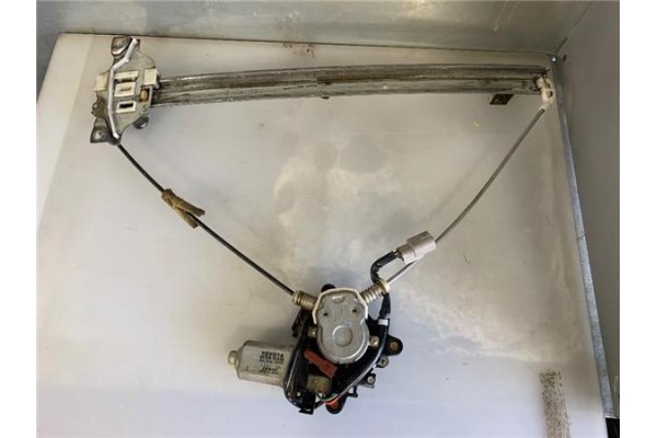 Recambio de mecanismo elevalunas delantero izquierdo para toyota rav 4 i (sxa1_) 2.0 16v referencia OEM IAM 8572842030 620400430