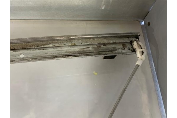 Recambio de mecanismo elevalunas delantero izquierdo para toyota rav 4 i (sxa1_) 2.0 16v referencia OEM IAM 8572842030 620400430