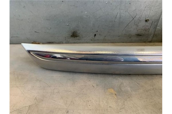 Recambio de moldura porton trasero para honda fr-v (be) 1.7 referencia OEM IAM 74890SDJ003120 74890SJDJ21120 