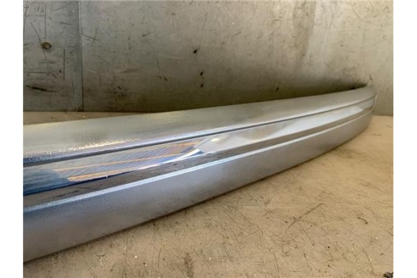 Recambio de moldura porton trasero para honda fr-v (be) 1.7 referencia OEM IAM 74890SDJ003120 74890SJDJ21120 