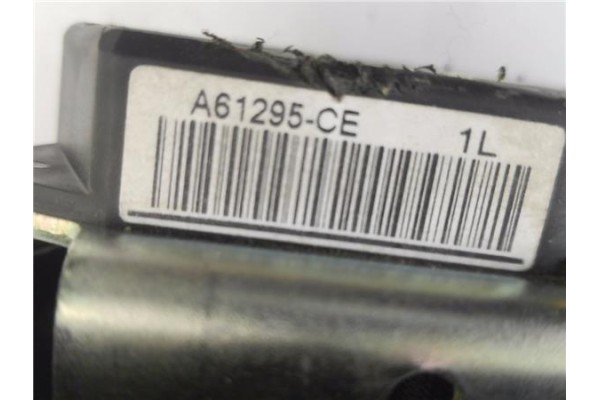 Recambio de cinturon seguridad delantero izquierdo para ford transit connect (p65_, p70_, p80_) 1.8 di referencia OEM IAM 2T14A6