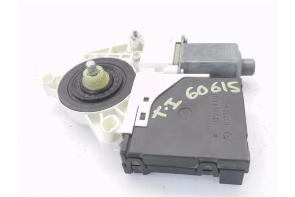 Recambio de motor elevalunas trasero izquierdo para audi a3 sportback (8pa) 2.0 tdi ambiente referencia OEM IAM 8P4959801D  