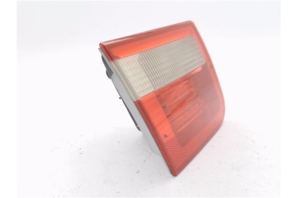 Recambio de piloto porton trasero izquierdo para bmw serie 3 touring (e46) 2.0 318d referencia OEM IAM 6907937  