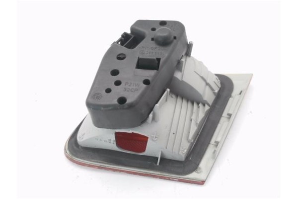 Recambio de piloto porton trasero izquierdo para bmw serie 3 touring (e46) 2.0 318d referencia OEM IAM 6907937  