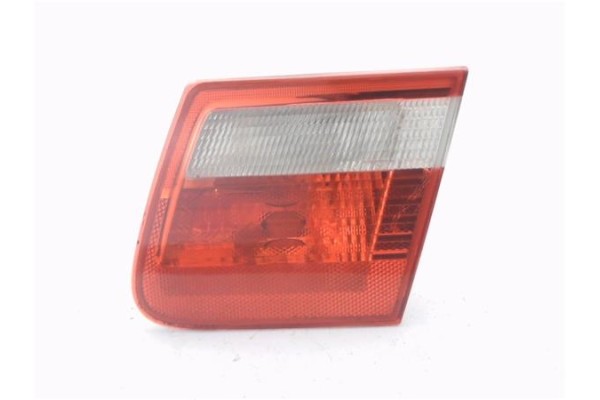 Recambio de piloto porton trasero derecho para bmw serie 3 touring (e46) 2.0 318d referencia OEM IAM 8374710  