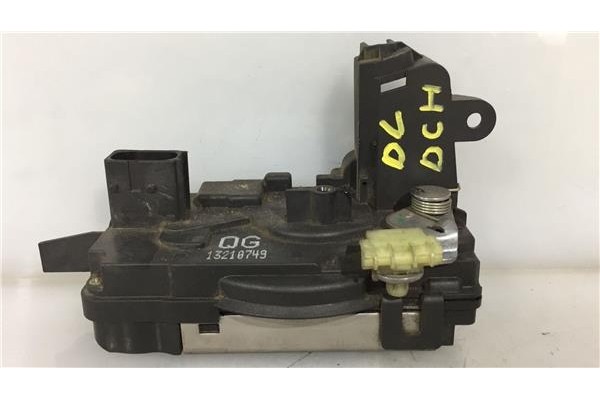 Recambio de cierre electromagnetico delantero derecho para opel zafira b 1.9 enjoy referencia OEM IAM 13210749 QG 