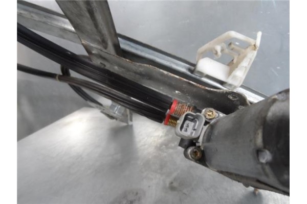 Recambio de mecanismo elevalunas delantero derecho para citroen xsara picasso 2.0 hdi referencia OEM IAM 9222F9  