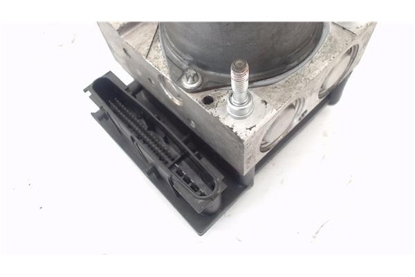 Recambio de nucleo abs para toyota avensis cross sport (t27) 2.2 premium referencia OEM IAM 0265235406 4454005071 