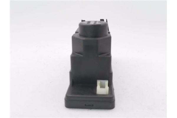 Recambio de compresor cierre centralizado para mercedes-benz clase e (bm 210) berlina 2.7 270 cdi (210.016) referencia OEM IAM 2