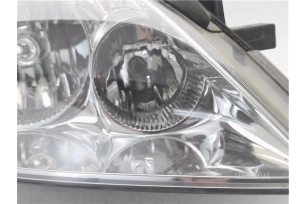 Recambio de faro delantero dcho para nissan primera berlina (p12) 1.9 dci referencia OEM IAM 26010AU800 1EJ23801002 