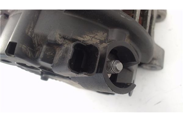 Recambio de alternador para peugeot 207 1.6 premium referencia OEM IAM 9678048880  