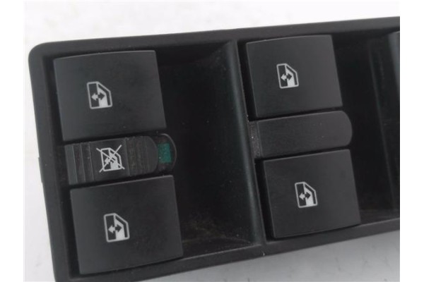 Recambio de mando elevalunas delantero izquierdo para opel astra h berlina 1.7 cosmo referencia OEM IAM 13228699  