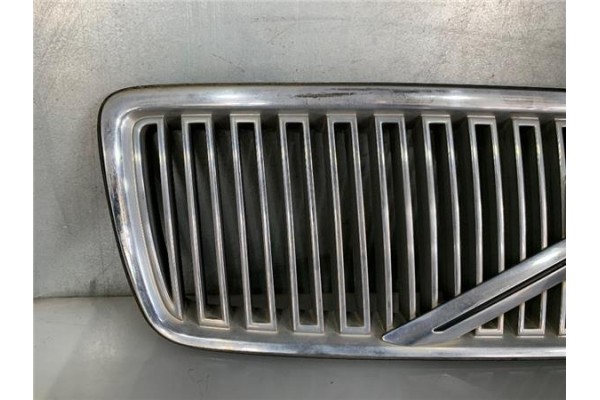 Recambio de rejilla capo para volvo c70 coupe 2.3 t referencia OEM IAM 755419190776  