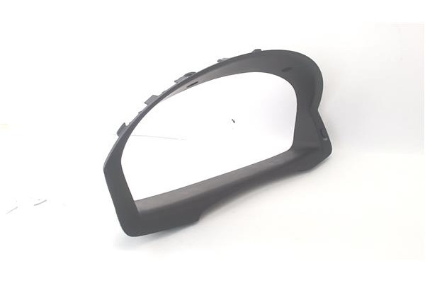 Recambio de embellecedor cuadro instrumentos para hyundai getz (tb) 1.1 básico referencia OEM IAM 848301C500  