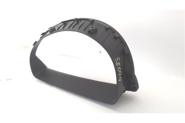 Recambio de embellecedor cuadro instrumentos para hyundai getz (tb) 1.1 básico referencia OEM IAM 848301C500  