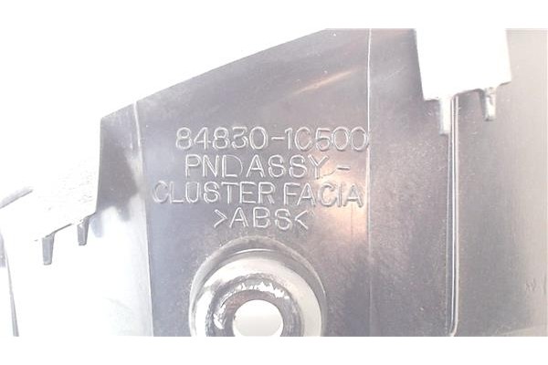 Recambio de embellecedor cuadro instrumentos para hyundai getz (tb) 1.1 básico referencia OEM IAM 848301C500  