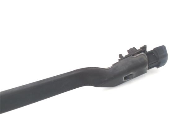 Recambio de brazo limpiaparabrisas delantero izquierdo para toyota avensis cross sport (t27) 2.2 premium referencia OEM IAM 3392